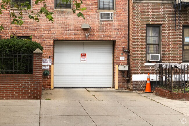 Foto del edificio - Harrison House