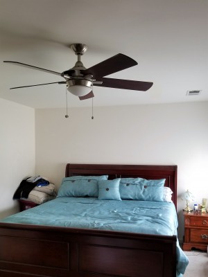 Building Photo - 2566 Thorncroft Pl