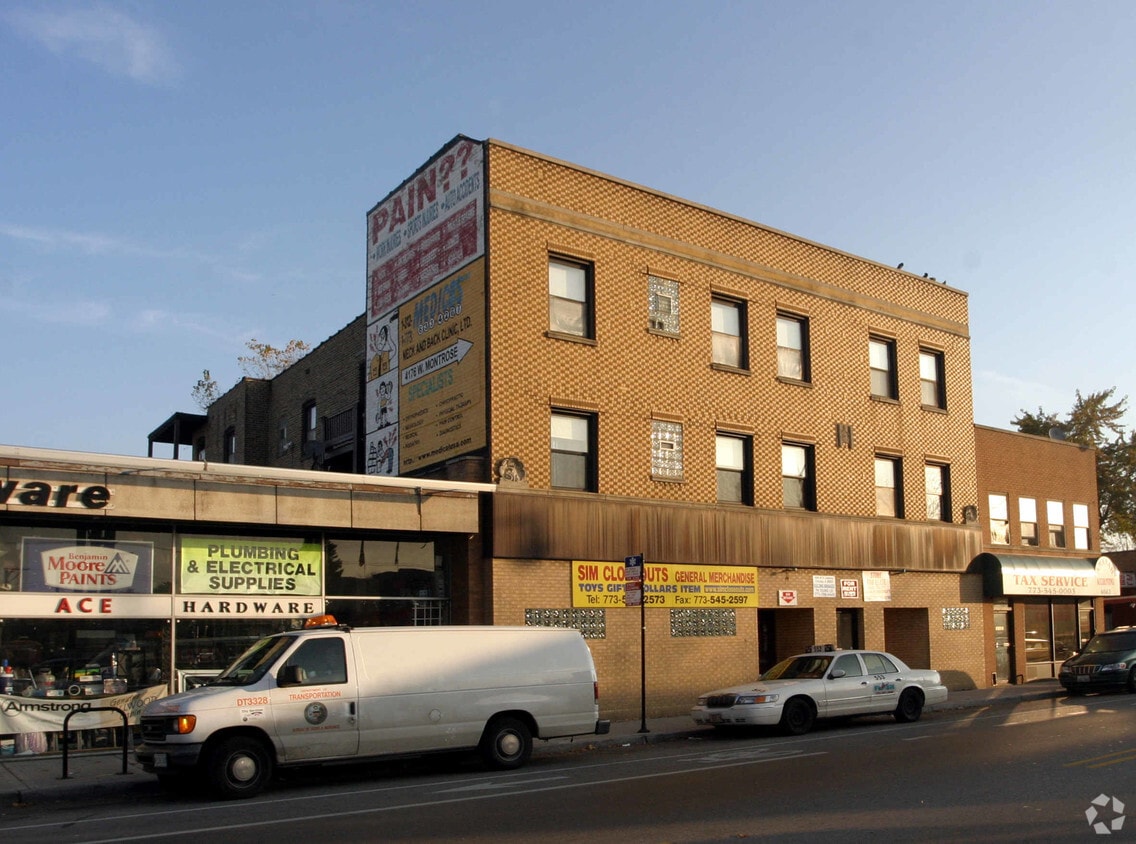 Primary Photo - 4044 W Lawrence Ave