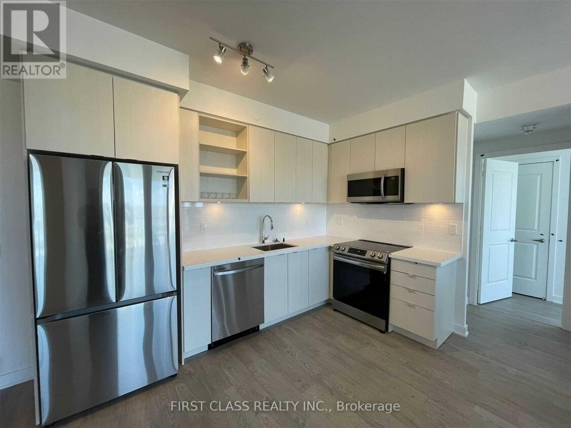 Photo principale - 4655-14655 Metcalfe Ave