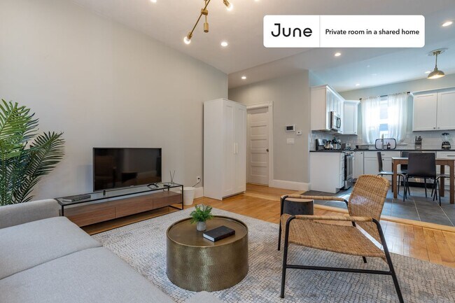 Foto del edificio - Room in Shared 4 bed/2 bath home in Savin Hill