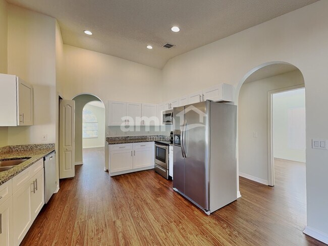 Foto del edificio - 8813 Scenic Vista Ct