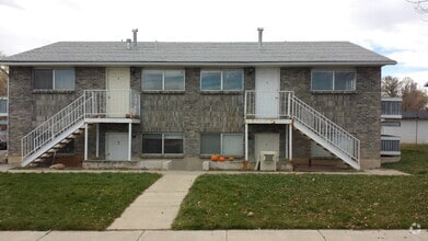 Building Photo - 568 E 250 N