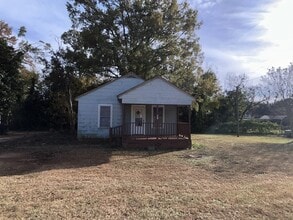 Building Photo - 501 W Mauldin St