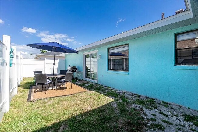 Foto del edificio - Englewood B House