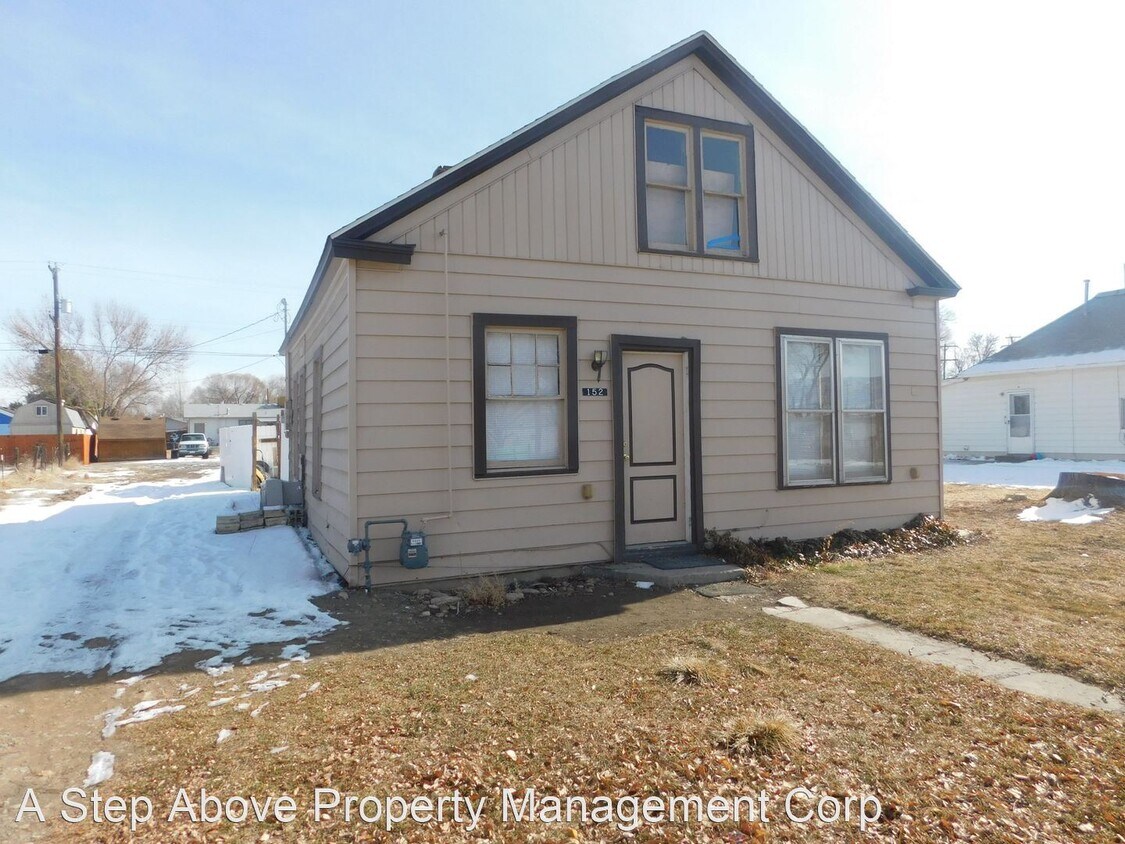 Primary Photo - 2 br, 1 bath House - 152 North Coulson Street