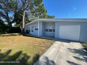 Building Photo - 303 Sharon Dr