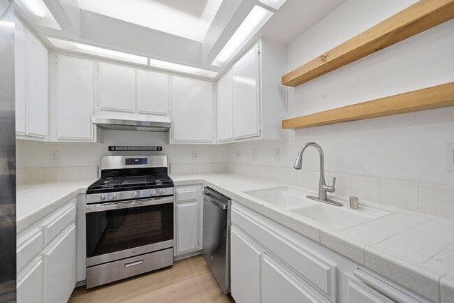 Photo - 17202 Corbina Ln. #108 Apartment