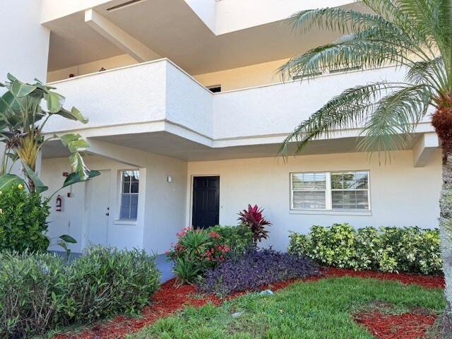 Foto del edificio - 7351 W Country Club Dr N