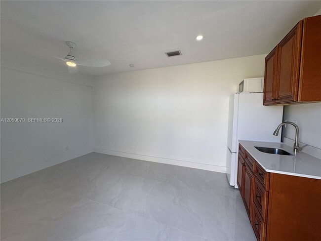 Building Photo - 29904 SW 148th Ave