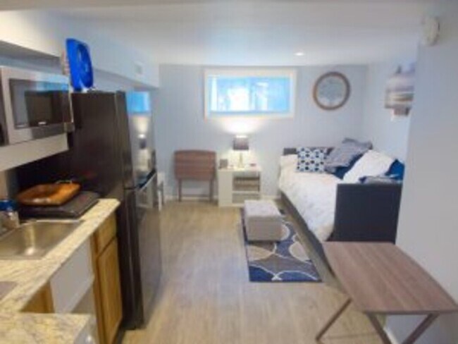 Foto del edificio - 1831 Oxford Ave SW