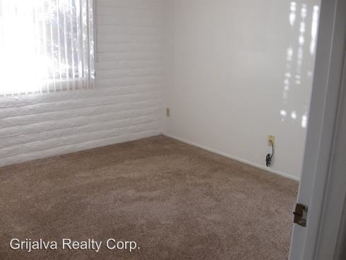 Building Photo - 3 br, 2 bath House - 3901 S. Lone Palm Dr