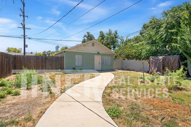 Building Photo - 1616 El Monte Ave