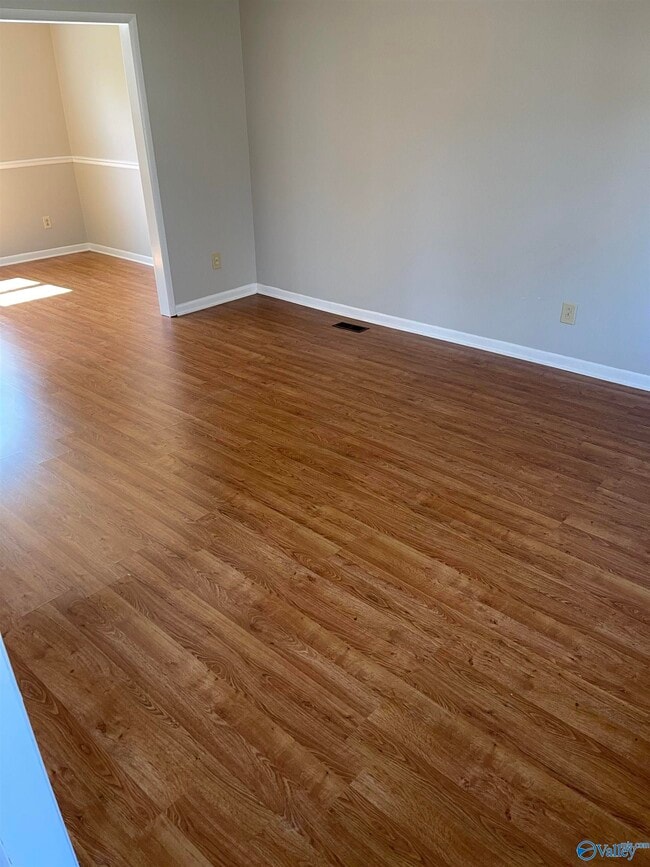 Foto del edificio - 4903 Alburta Rd NW