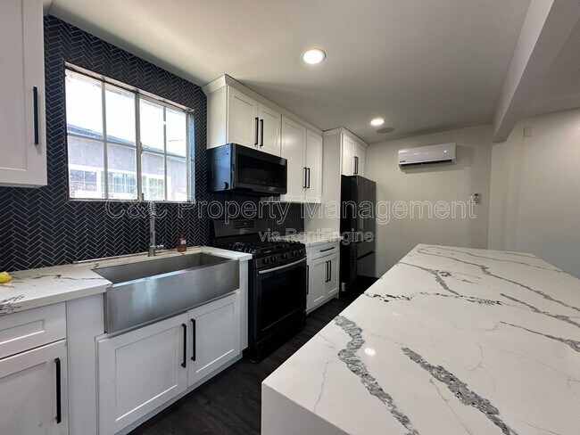 Foto del edificio - 1205 E 4th St