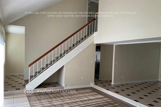 Building Photo - 3741 Linsbury St