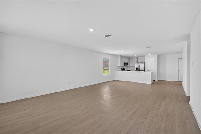 Foto del edificio - 3703 Longleaf Dr