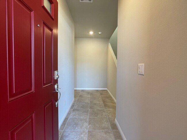 Building Photo - Brand New, Never Lived in House, located in the Southwest!