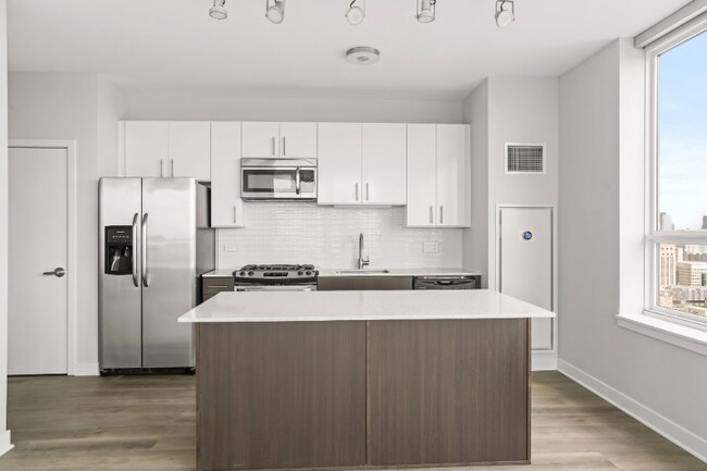 Foto del edificio - 767 W Adams St