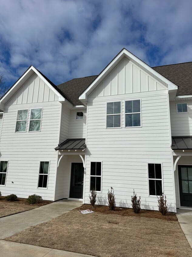 Primary Photo - Brand New Construction