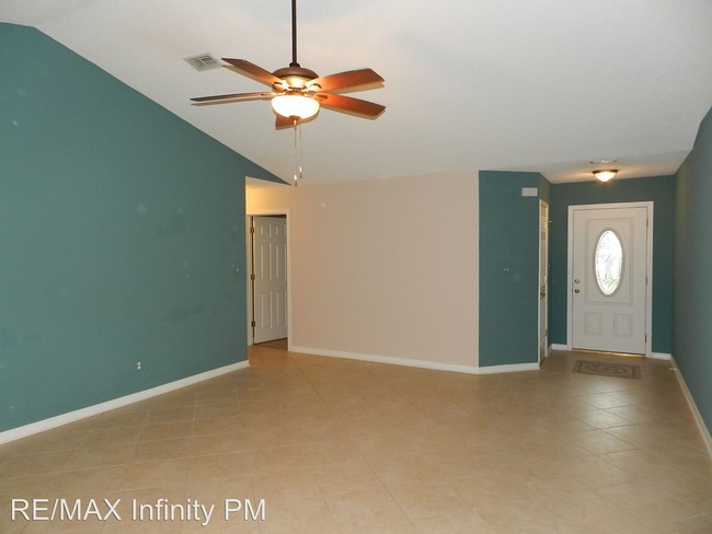 Building Photo - 3 br, 2 bath House - 5228 Hawks Nest Dr