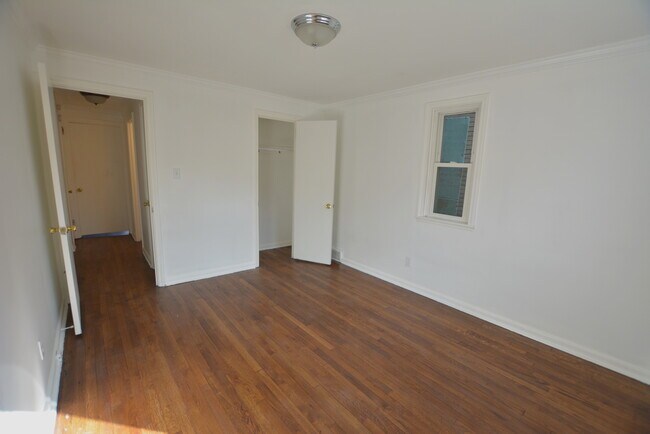habitación 1 - 212 West St