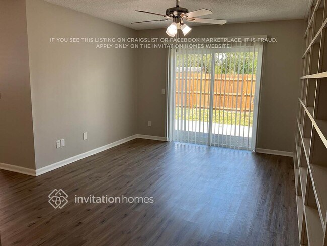 Foto del edificio - 213 Sweetgum Ct