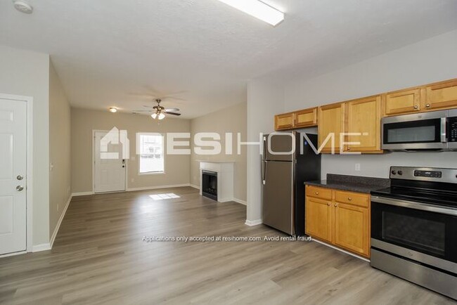 Building Photo - 110 Bedrock Pl