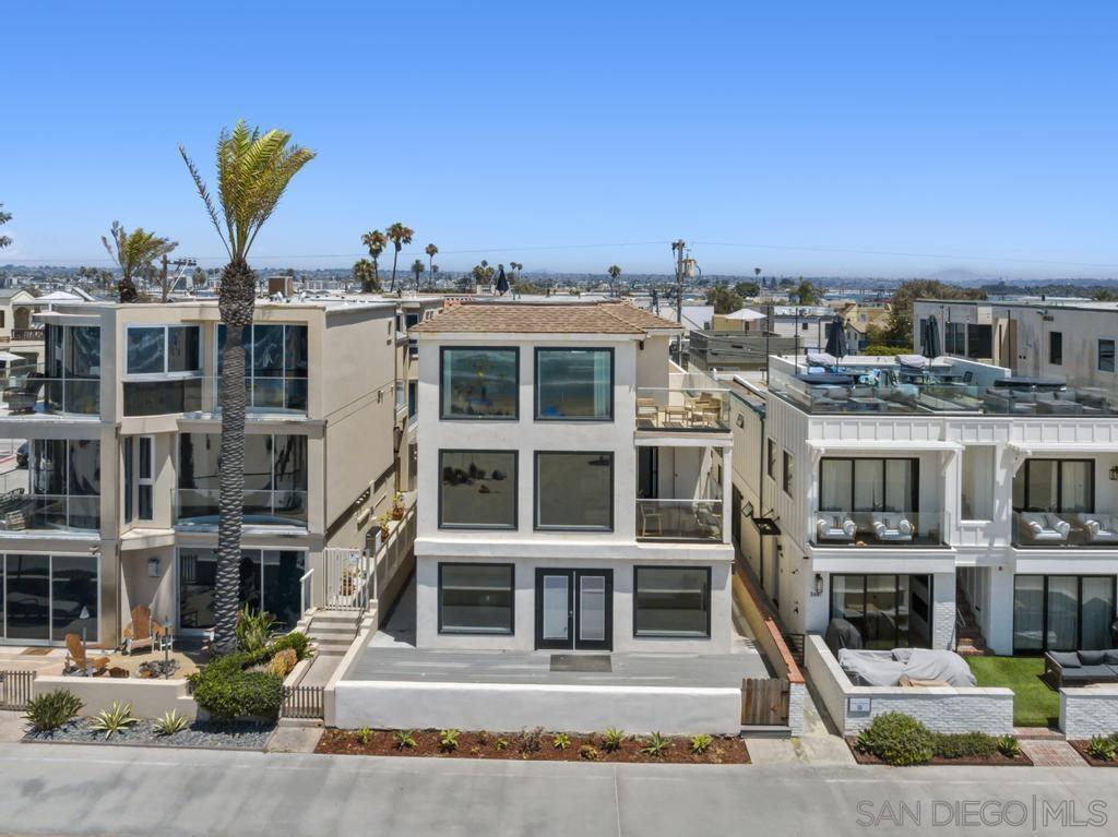 Foto principal - 3685-89 Ocean Front Walk