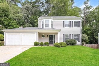 Building Photo - 10450 Summer Creek Dr