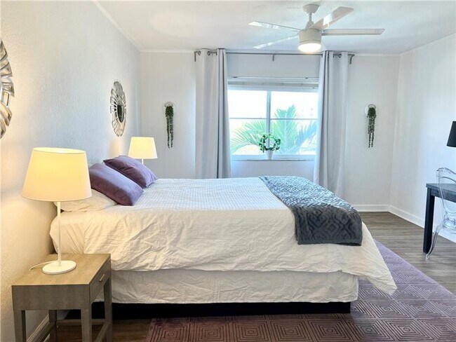 Foto del edificio - 619 Orton Ave