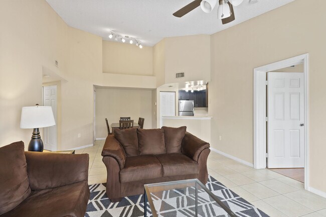 Building Photo - 4159 N Haverhill Rd