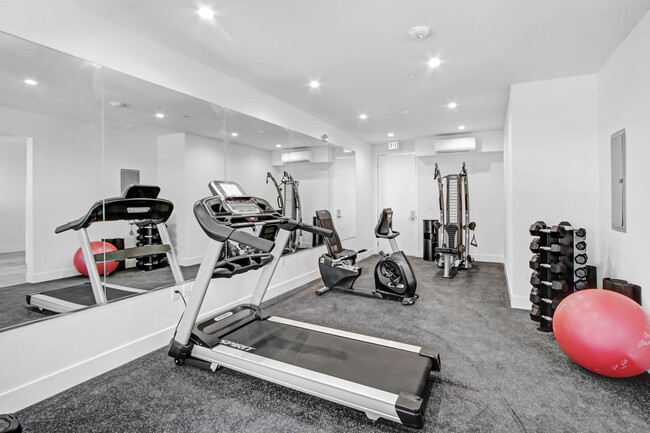 Fitness Center - Tujunga55