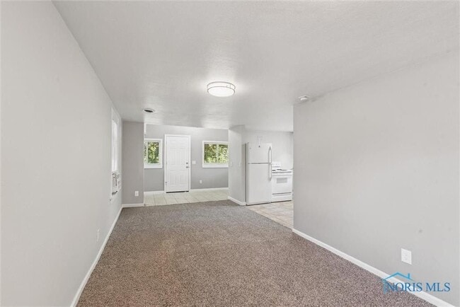 Foto del edificio - 3836 Upton Ave