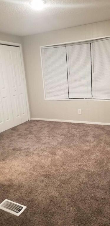 Foto del edificio - 101 Joyful Ln