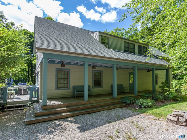 Building Photo - 68 Hopkins Rd