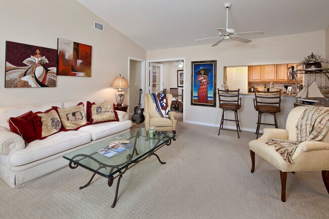 Building Photo - 5637 Turtle Bay Dr