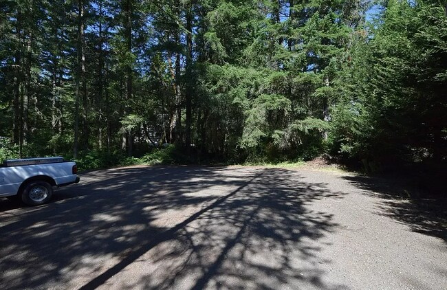 Foto del edificio - 4785 NW Anderson Hill Rd