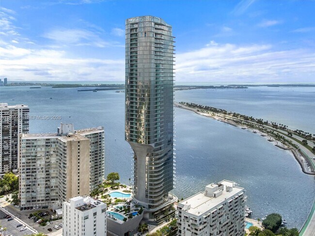 Foto del edificio - 175 SE 25th Rd