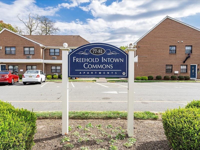 Foto principal - Freehold In-Town Commons