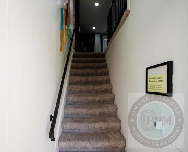 Building Photo - 822 N 50th Ave