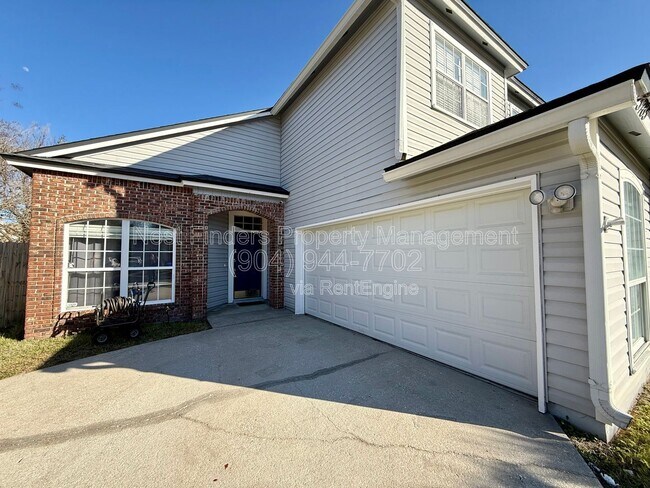 Foto del edificio - 3785 Union Pacific Dr E