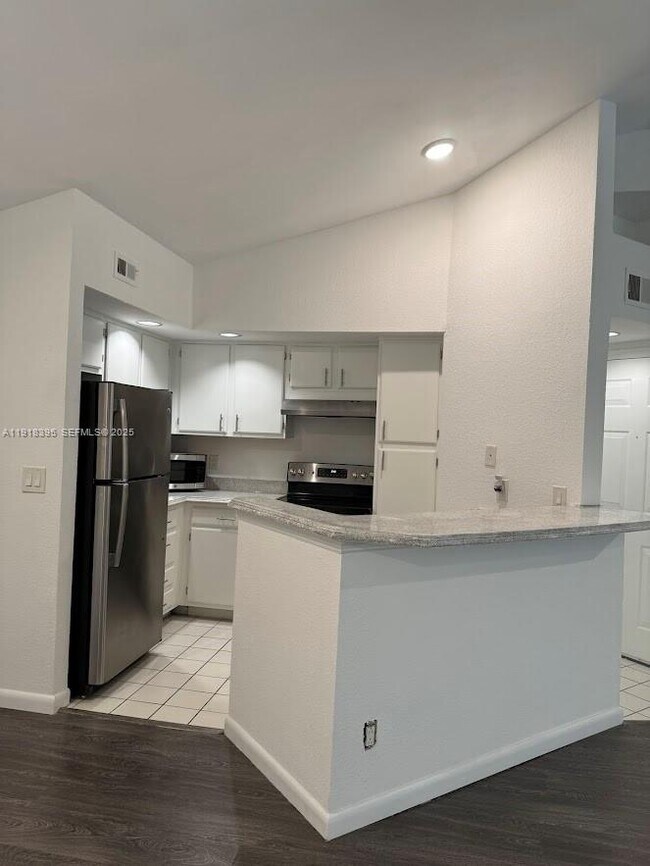 Foto del edificio - 12430 Vista Isles Dr