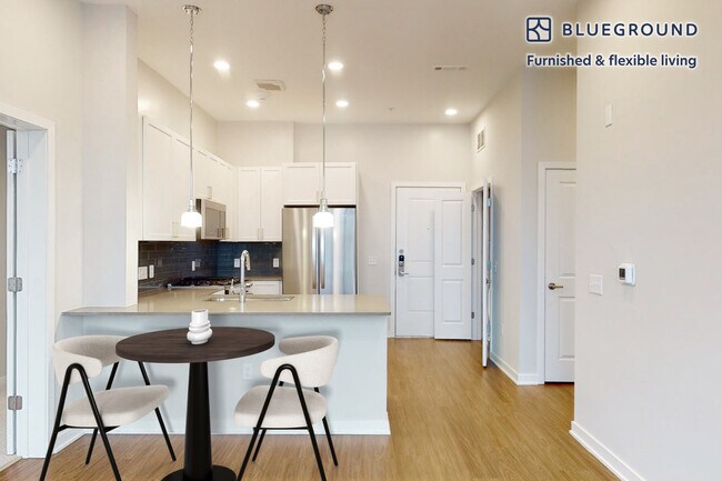 Foto del edificio - 332 Halstead Ave