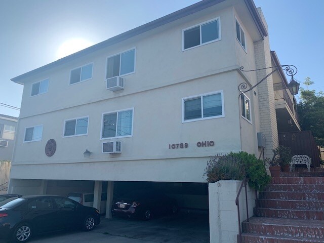 Foto del edificio - 10789 OHIO Ave