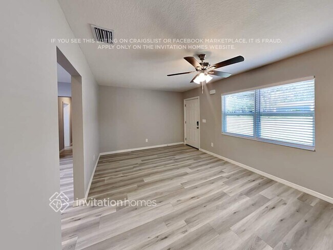 Foto del edificio - 6501 Van Buren St