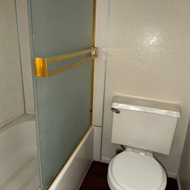 Foto del edificio - 1441001/60