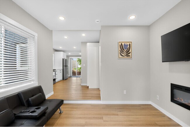 Foto del edificio - 8140 9th Ave SW