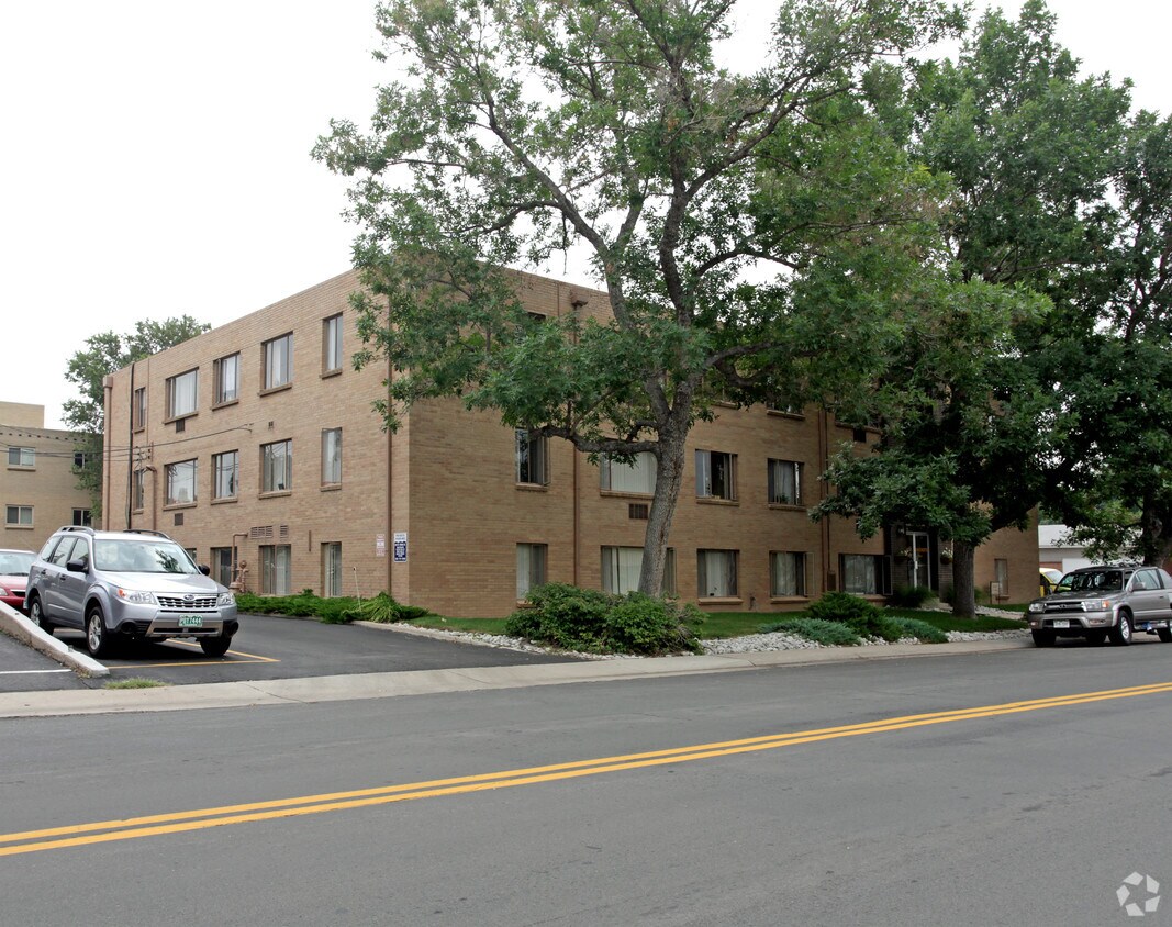 Primary Photo - Sands Apartments