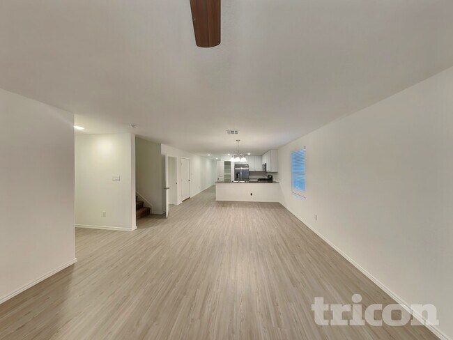 Building Photo - 5927 Forenoon Dr